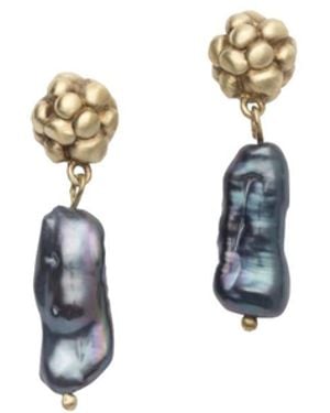 Zeworks Ravi Pearl Mini Earrings - White