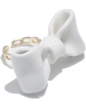 H2 Studio Bowtie Maniac Large Ceramic Bowtie Plated Brass Ring - White