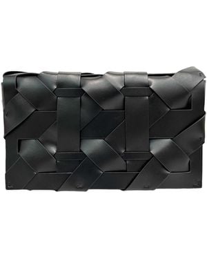 The Bag Icon The Zenobia Woven Clutch - Black