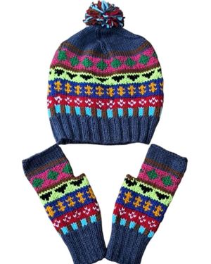 Springmoonatelier Handcrafted Wool Hat & Fingerless Gloves - Blue