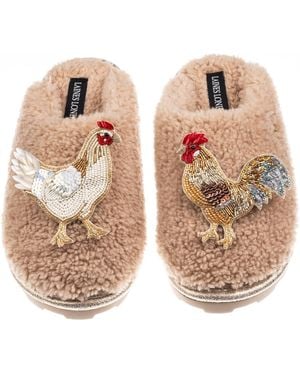 Laines London Neutrals Teddy Closed Toe Slippers With Chicken & Rooster Brooches - Natural