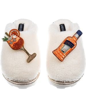 Laines London Teddy Closed Toe Slippers With Summer Spritzer Brooches - White