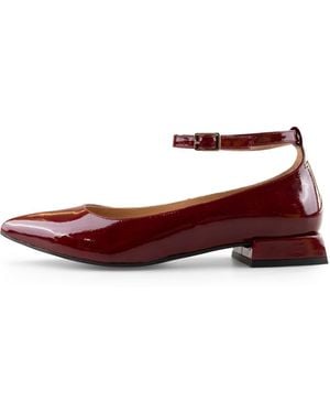 Alura Celinne Burgundy Ballet Flats With A Pointed Toe And Ankle Strap Made Of Glossy Natural Leather - Red