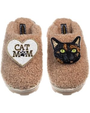 Laines London Neutrals Teddy Closed Toe Slippers With Misty Cat & Cat Mum Mom Brooches - Brown