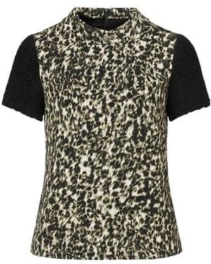 Conquista Straight Top With Animal Print Detail - Black
