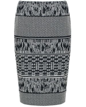 Conquista Below-Knee Leopard Print Elastic Gabardine Pencil Skirt - Grey