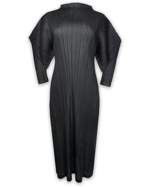 Wild Cosmos Hera Plissé Satin Sculpture Dress - Black