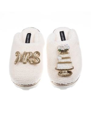 Laines London Neutrals Teddy Closed Toe Slippers With Mrs & Wedding Cake Brooches - White