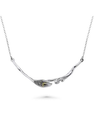 Isla Silver Delicate Single Lily Sterling Necklace - Metallic