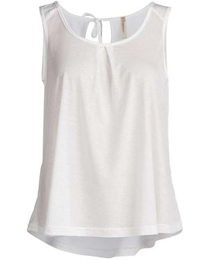 Conquista Round Neck Sleeveless Top - White