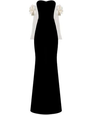 Nur Karaata Windsor Gown - Black