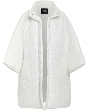 Niran Mofu Padded Coat - White