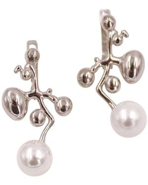 1610Istanbul Floral Pearl Earrings - Metallic