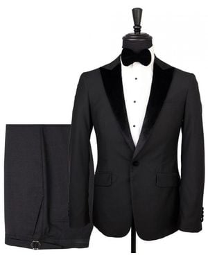 DAVID WEJ Alfredo Dress Single Breasted Velvet Peak Lapel Tuxedo - Black