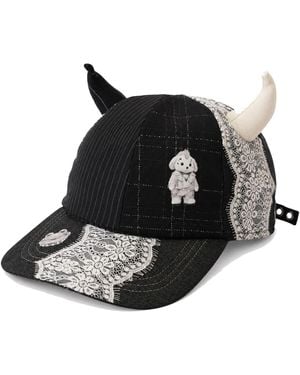 Castaneda Cap Monstre - Black