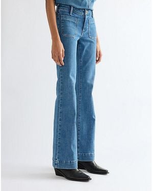 Wrangler Flare Jean Size 24 X30 - Blue