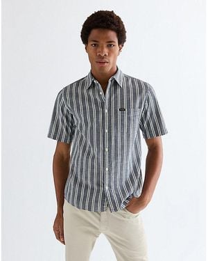 Wrangler Regular Short Sleeve Chambray Shirt - Blue