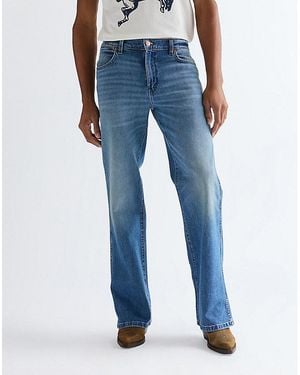 Wrangler Loose Boot Toughlite Jean Size 28 X32 - Blue