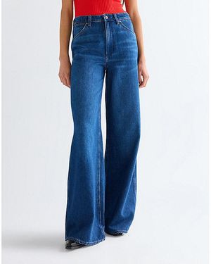 Wrangler Canyon Loose Jean Size 24 X30 - Blue