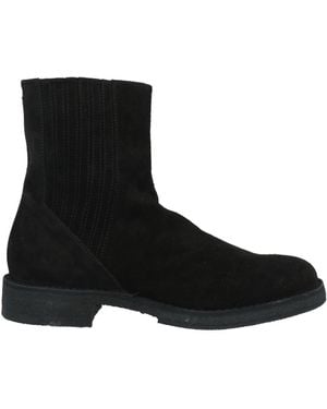 Pantanetti Ankle Boots - Black