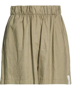 hinnominate Shorts & Bermuda Shorts - Green