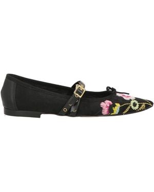 Ovyè Ballet Flats - Black
