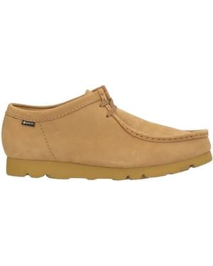 Clarks Sand Lace-Up Shoes Leather - Brown