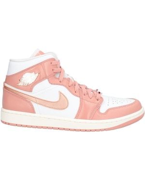 Nike Trainers - Pink