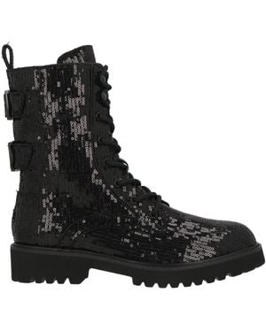 Lola Cruz Ankle Boots - Black