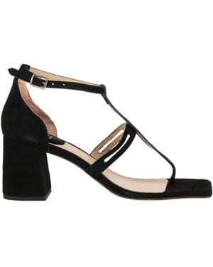 Fabi Thong Sandal Leather - Black
