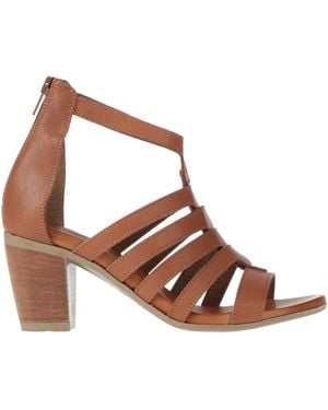 J-SAVE Sandals Leather - Brown