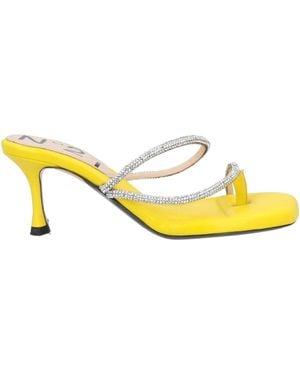 N°21 Sandalias de dedo - Amarillo