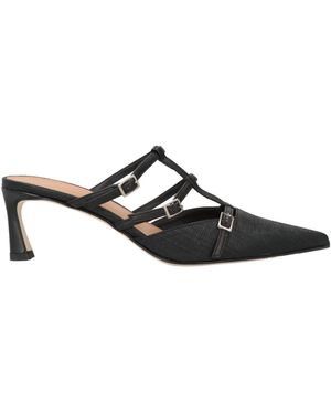 J.A.P. JOSE ANTONIO PEREIRA Mules & Clogs - Black