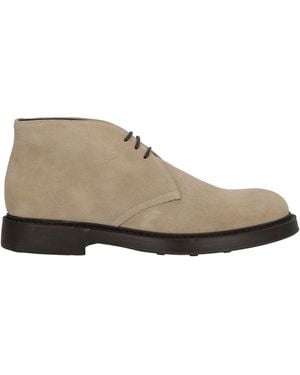 Doucal's Ankle Boots - Brown