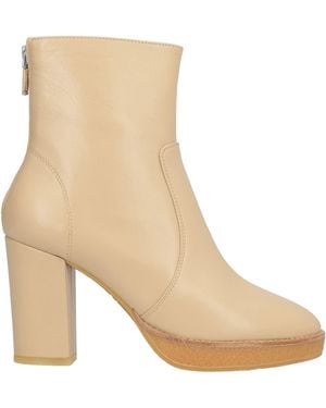 Lola Cruz Ankle Boots - Natural