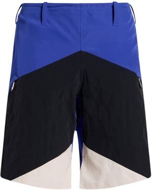 Asics Shorts & Bermuda Shorts - Blue