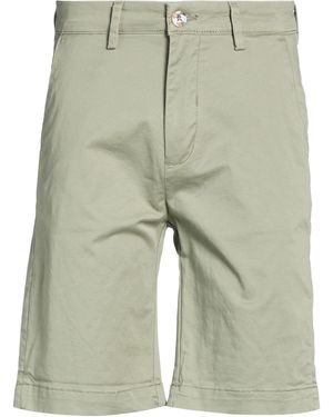 Sseinse Shorts & Bermuda Shorts - Green