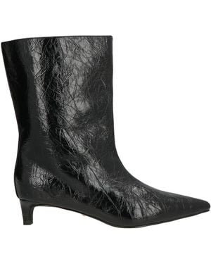 Twenty Four Haitch Ankle Boots - Black