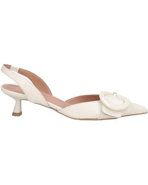 Ovyè Ivory Pumps Leather - Natural