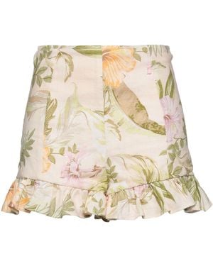 Guess Shorts & Bermuda Shorts - Natural