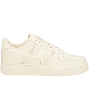 Nike Trainers - Natural