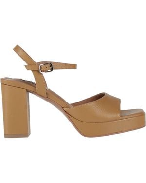 Bibi Lou Sandals - Natural