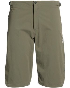Peak Performance Shorts & Bermuda Shorts - Green