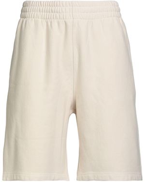 Burberry Shorts & Bermuda Shorts - Natural