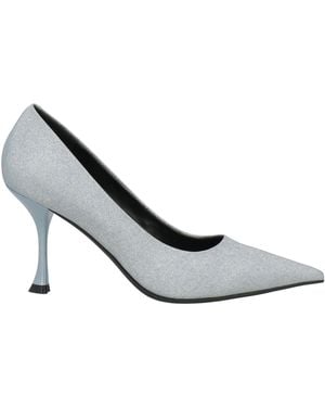 Tosca Blu Court Shoes - White