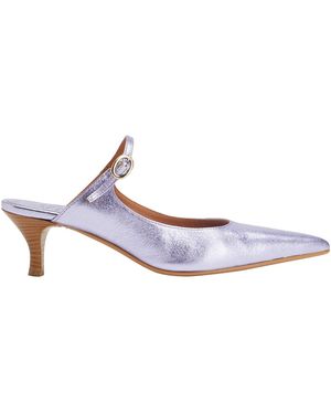 8 by YOOX Mules & Clogs - White