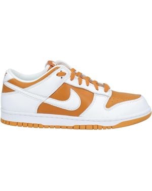 Nike Trainers - White