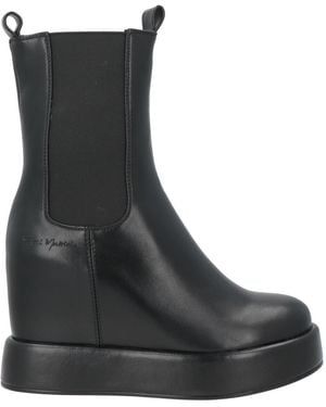Gai Mattiolo Ankle Boots - Black