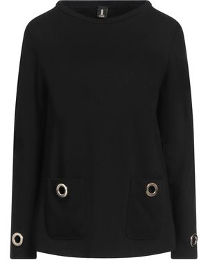 1 One T-shirt - Black