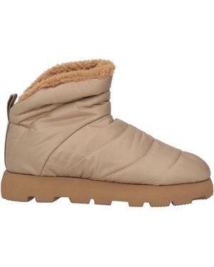 PIUMESTUDIO Ankle Boots - Brown